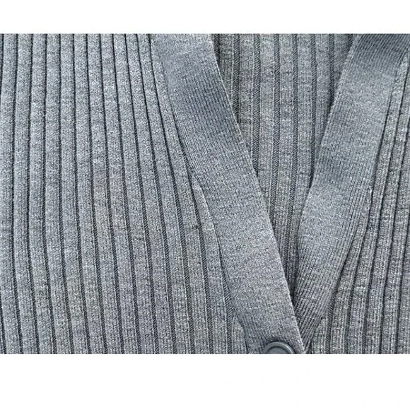 Aerie Collared Cropped Button Down Cardigan M Blue 90s Preppy Clean Girl - Picture 10 of 10